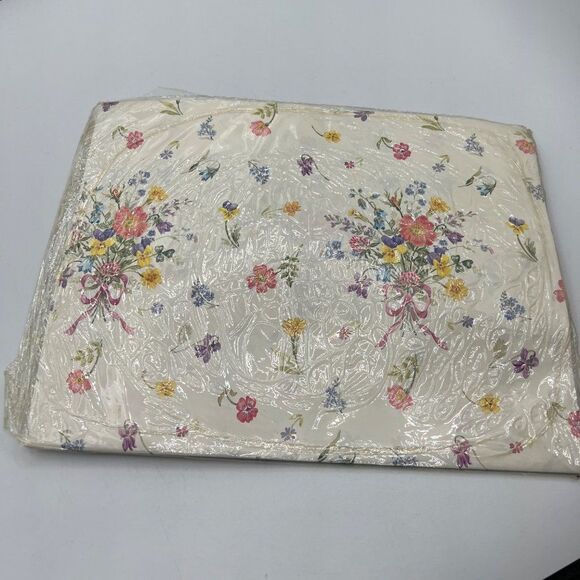 Vintage retro wrapping paper kit card and bow - Picture 4 of 5